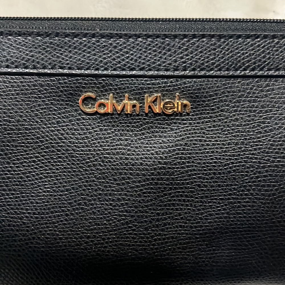 CALVIN KLEIN BLACK WRISTLET - Picture 3 of 4